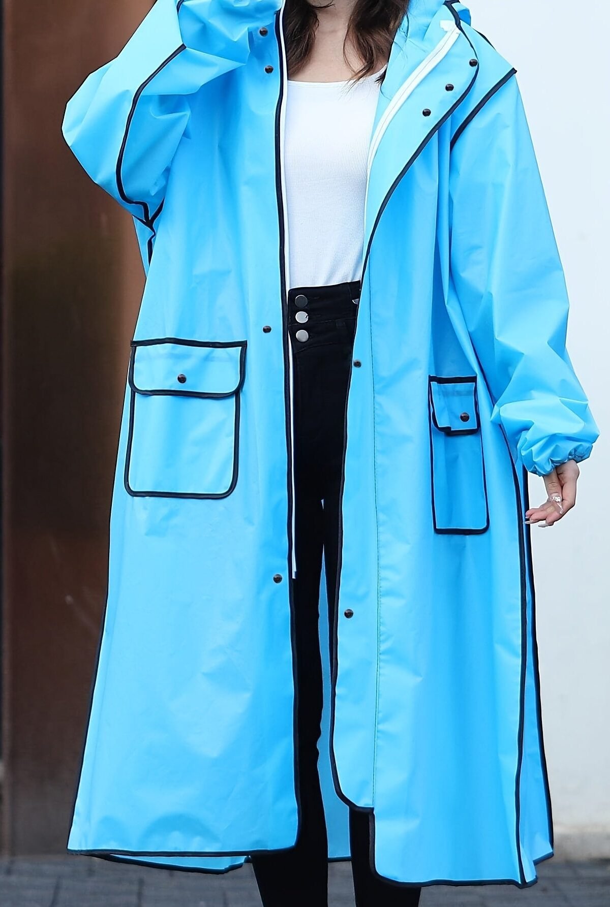 Full Body Waterproof Raincoat for Complete Rain Protection and Comfort