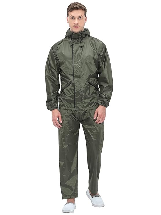 Green Waterproof Rain Suit for Men with Complete Rainwear Set