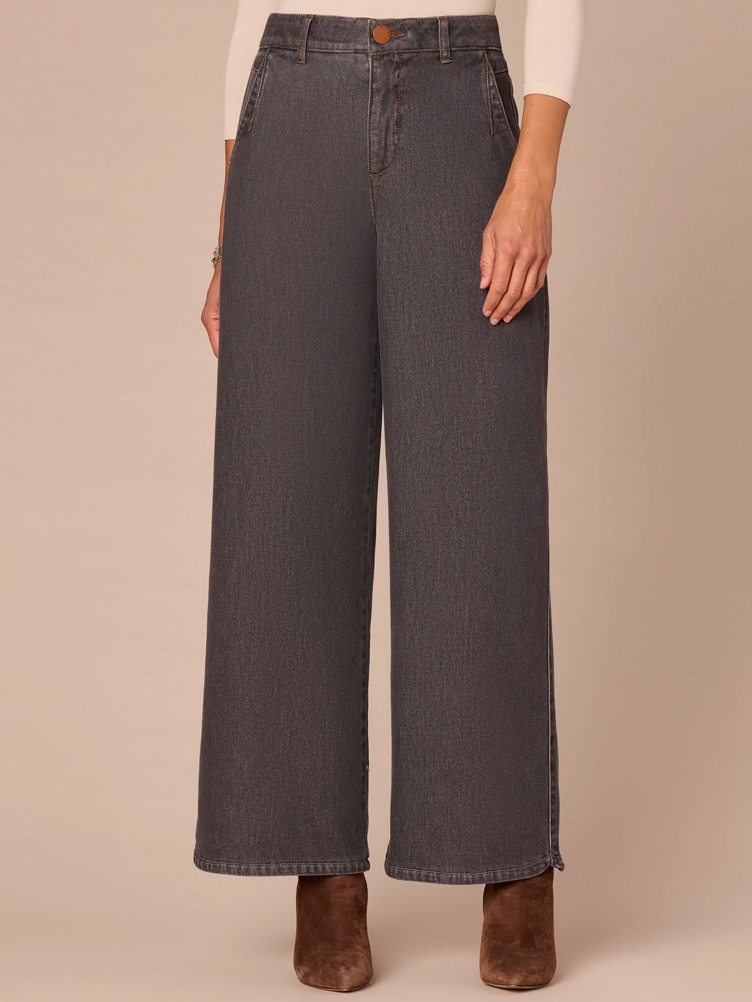 Fast Wear Skyrise Tulip Hem Wide Leg Jeans with Curved Pockets