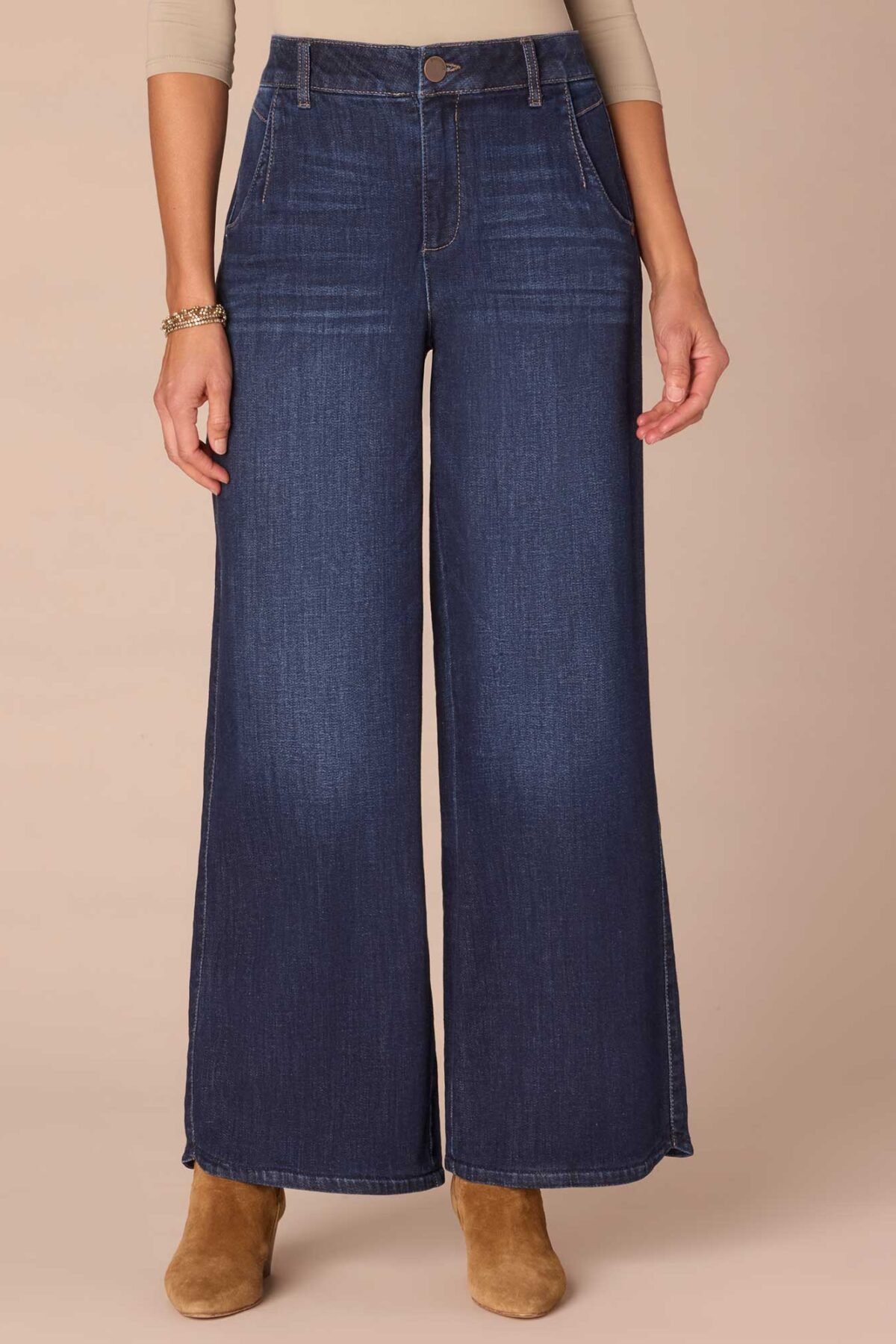 Fast Wear Skyrise Curved Pocket Wide Leg Jeans with Tulip Hem