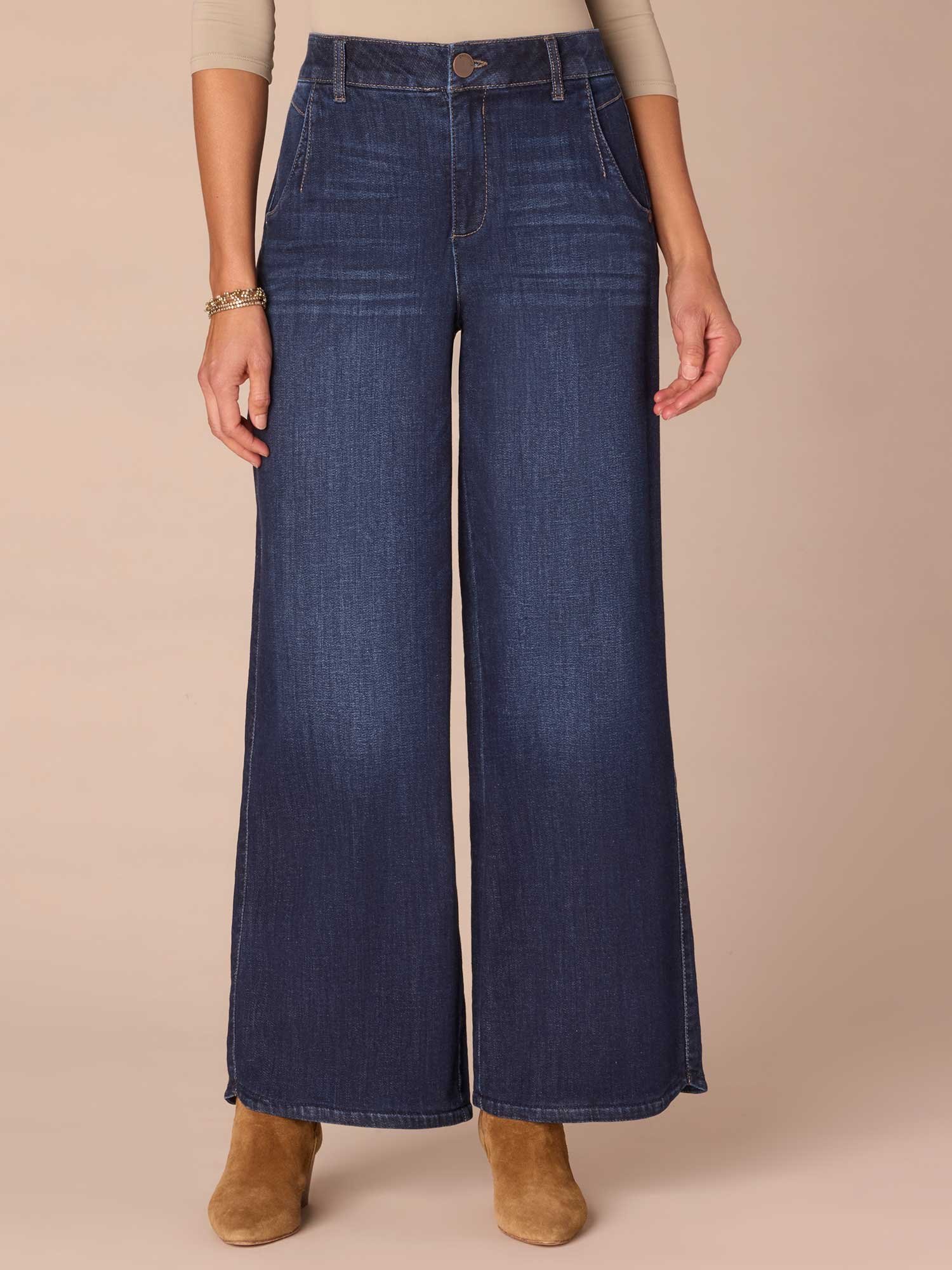 Fast Wear Skyrise Curved Pocket Wide Leg Jeans with Tulip Hem