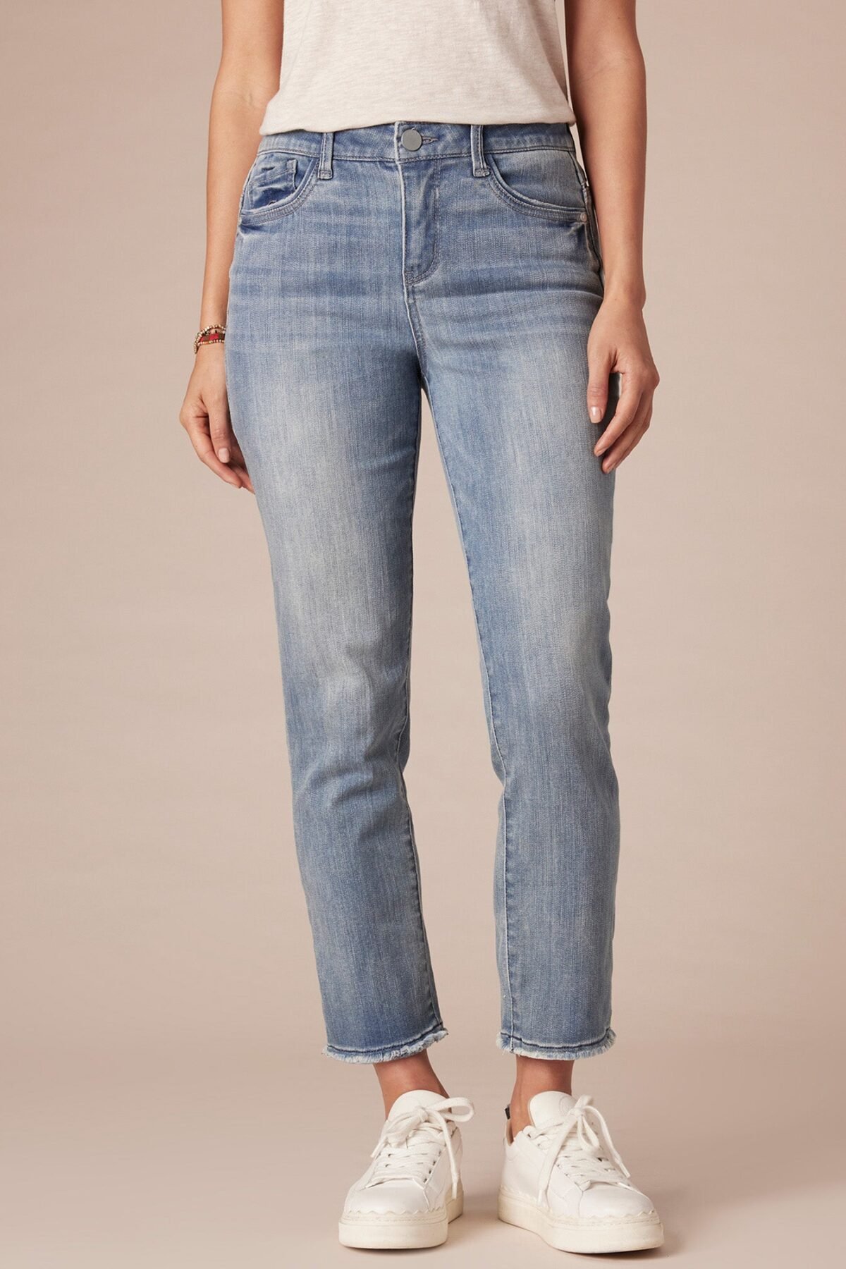 Fast Wear Petite Slim Straight Jean with Embroidered Cascading