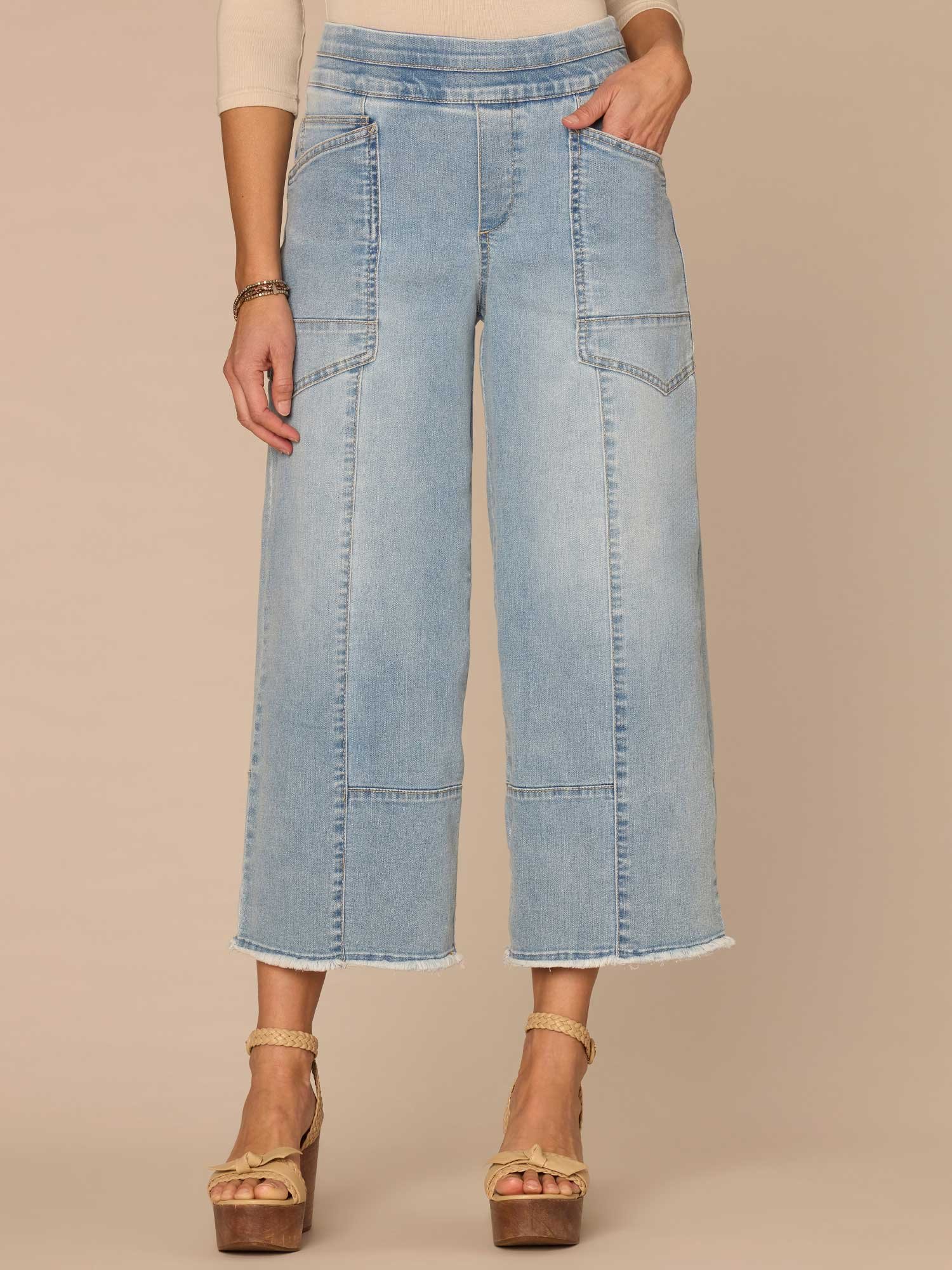Fast Wear Skyrise Glider Cropped Fray Hem Petite Wide Leg Jeans