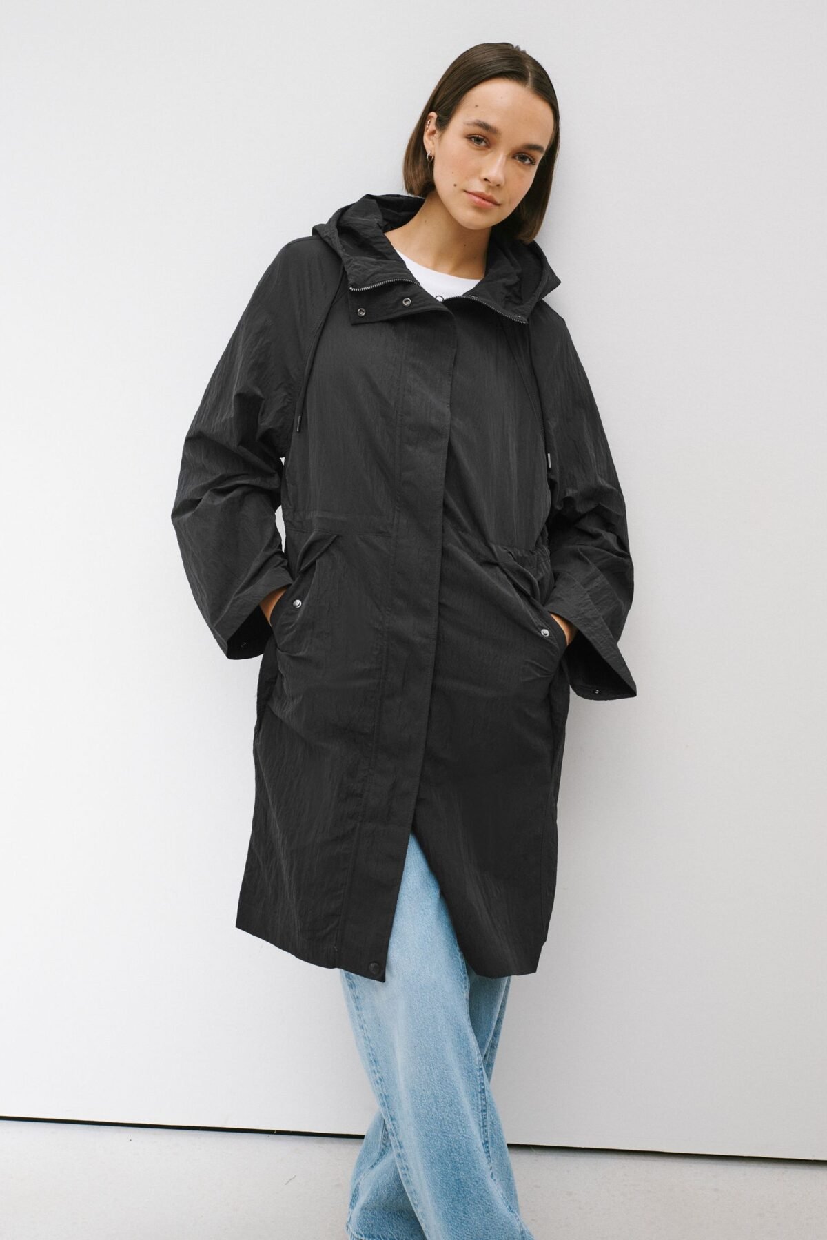 Women's Black Shower Resistant Lightweight Rain Jacket for Women