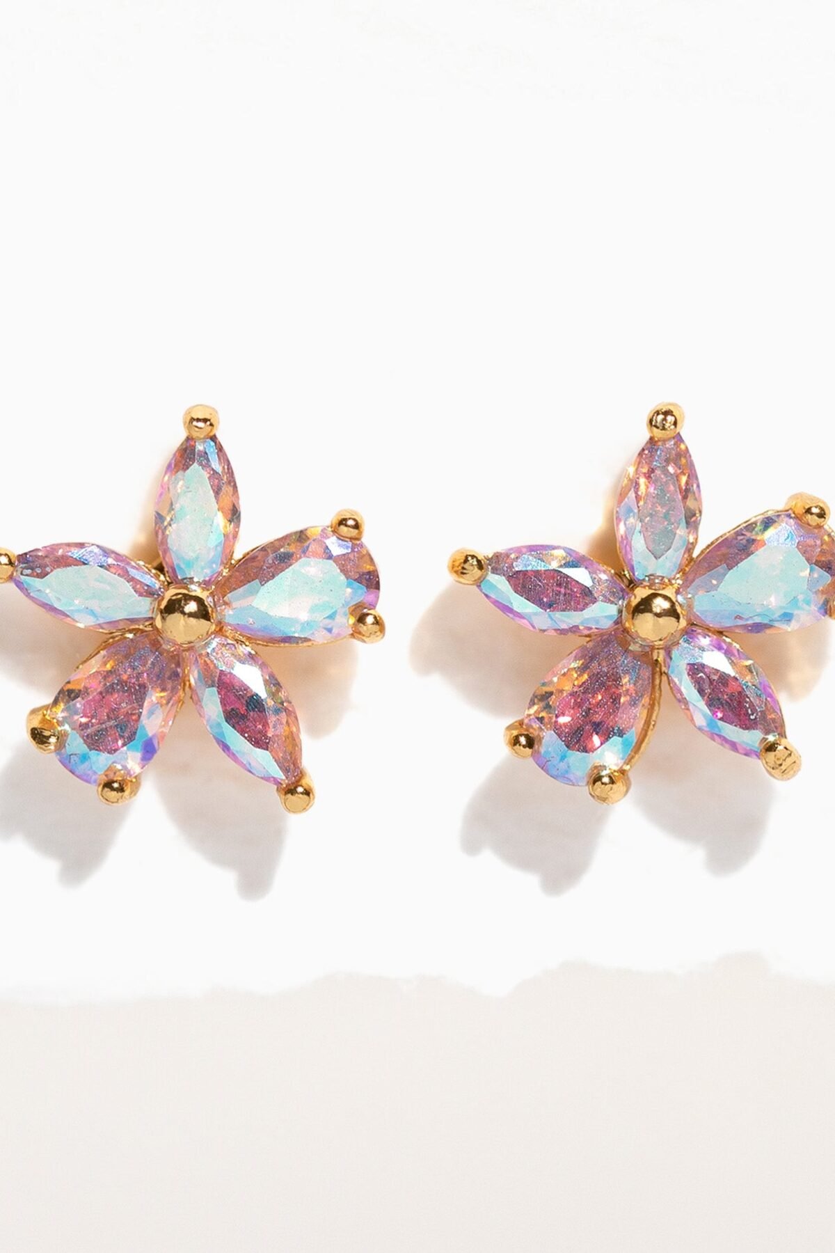 Gardenia Studs
