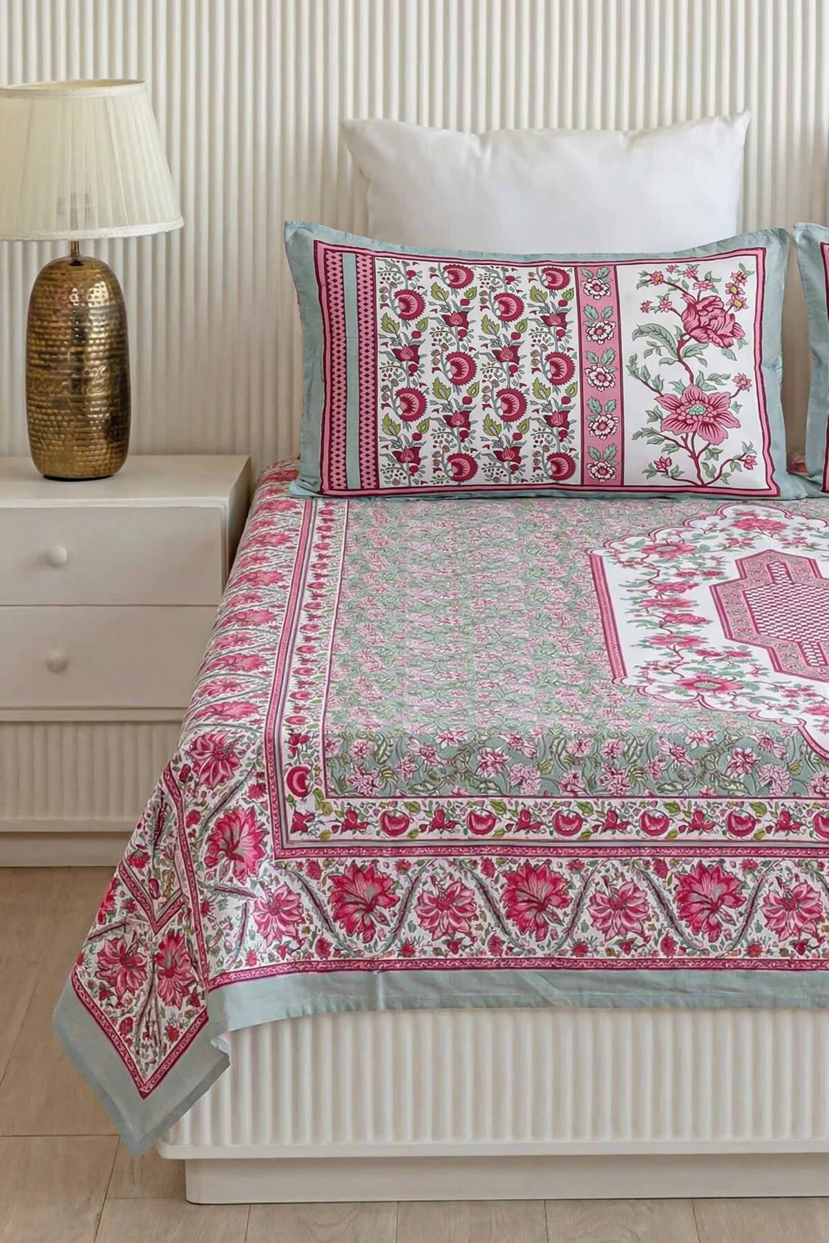 Vibrant Pink Floral Vine Pure Cotton King Size Bedsheet