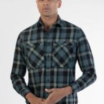 Men Double Pocket Twill Checks Shirt | Green